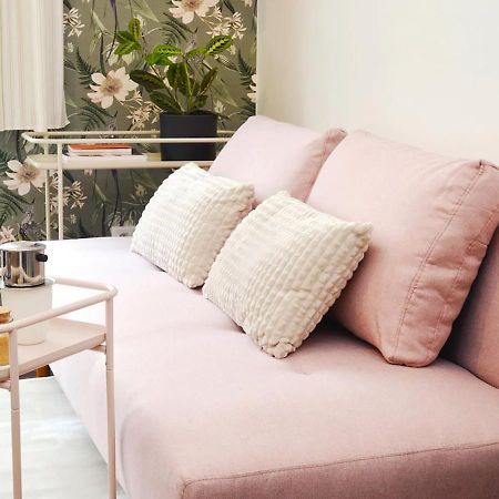 Lazy Sofa ° Apartment ฮราเดตสคราโลเว ภายนอก รูปภาพ